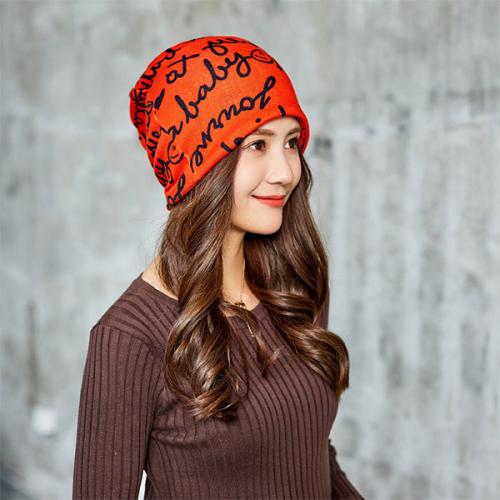 Головной убор с пальто 2019. Модели модных шапок осень-зима 2019-2020