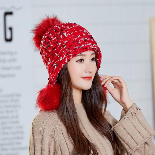 Головной убор с пальто 2019. Модели модных шапок осень-зима 2019-2020