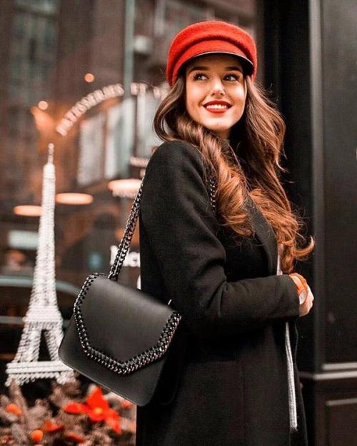 Головной убор с пальто 2019. Модели модных шапок осень-зима 2019-2020