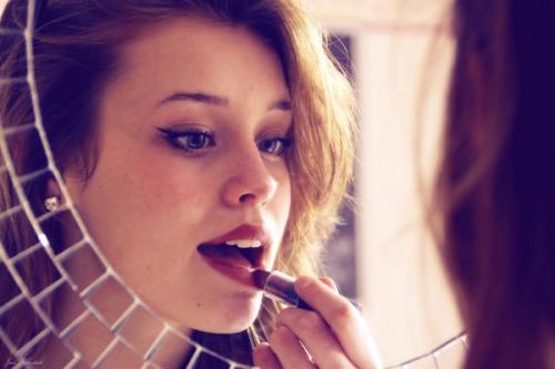 Как выглядеть старше своих лет на лицо. Топ лучших советов для тех, кто хочет выглядеть старше