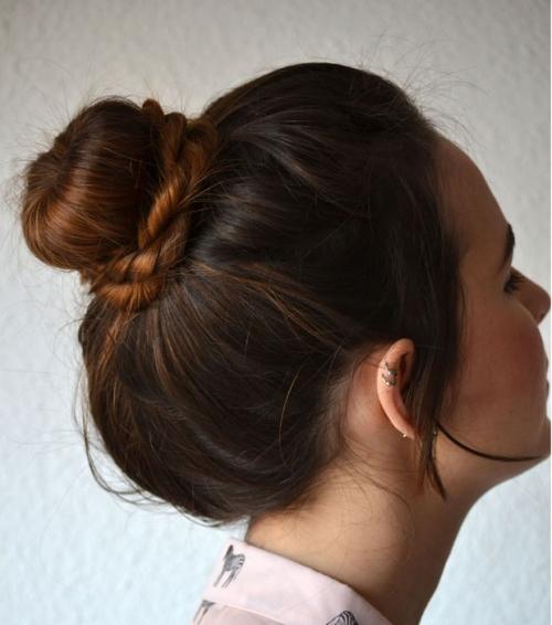 Прически на отдых на природе. 8 модных причесок для пляжа, которые легко сделать самостоятельно