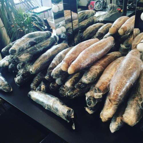 Прическа Шанель 2019. Прически на шоу Chanel: стилист Сэм МакНайт вдохновился Пабло Пикассо?