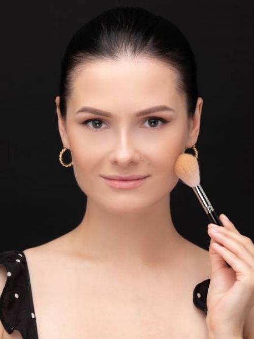 Итальянский макияж для карих глаз. Под солнцем Тосканы: как сделать итальянский макияж?