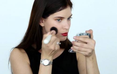 Итальянский макияж для карих глаз. Под солнцем Тосканы: как сделать итальянский макияж?