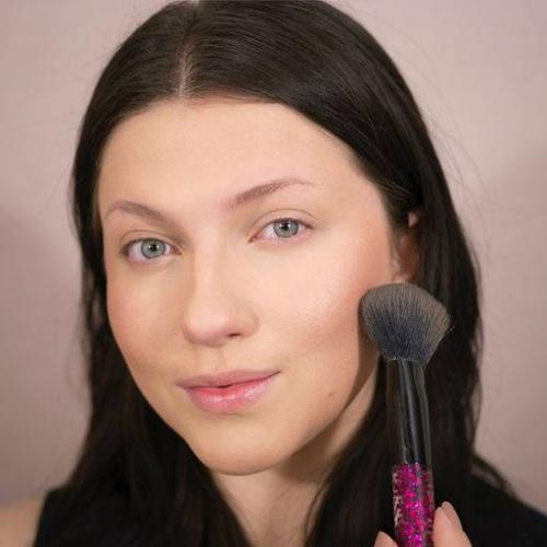 Итальянский макияж для карих глаз. Под солнцем Тосканы: как сделать итальянский макияж?