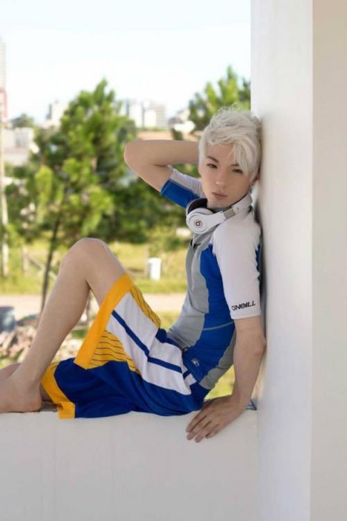 КАК азиатке стать похожей на европейку. Бразилец сделал 10 операций, чтобы стать азиатом