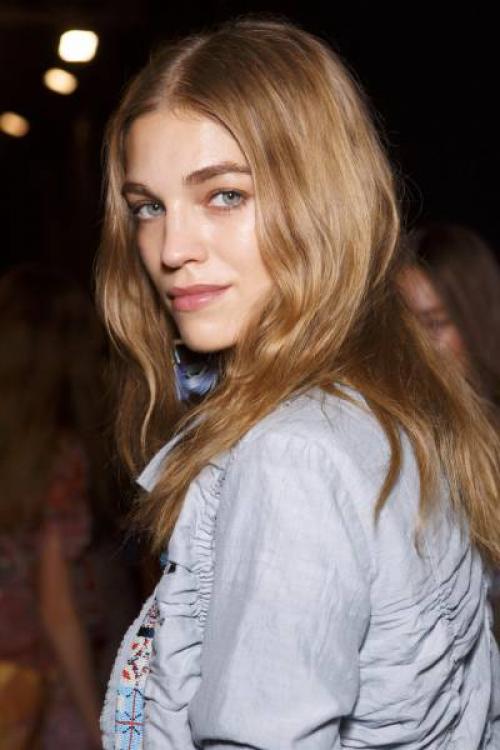 Макияж к красным волосам. Макияж для рыжих девушек