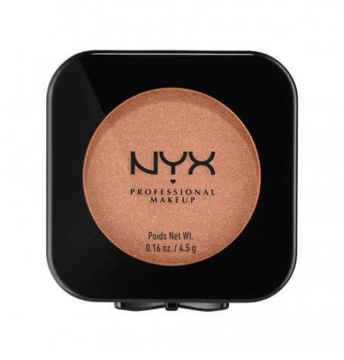 Макияж к красным волосам. Макияж для рыжих девушек