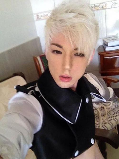 КАК азиатке стать похожей на европейку. Бразилец сделал 10 операций, чтобы стать азиатом