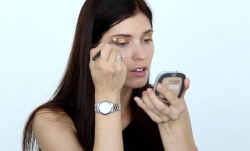 Макияж с красными волосами. Макияж для голубых глаз и темных волос