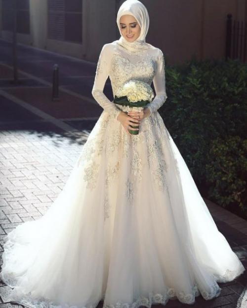 Свадебные Прически для мусульманок. Варианты свадебных нарядов для мусульманской невесты: