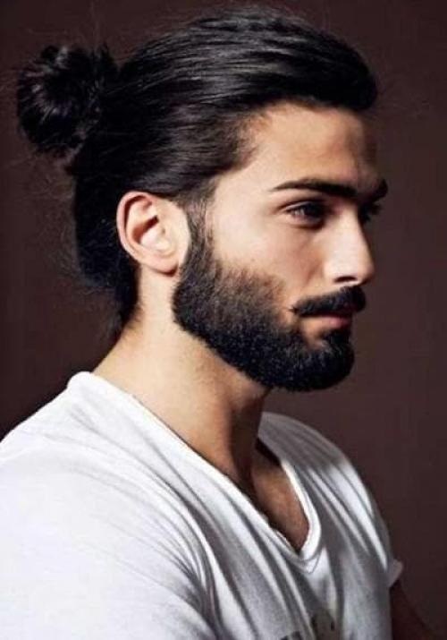 Прически на длинные волосы мужские. Практичный хвост