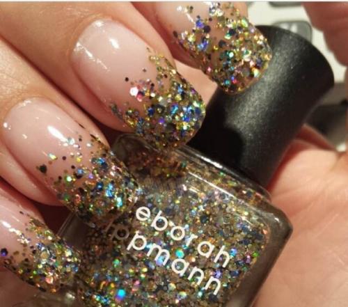 Какой маникюр подойдет под бардовое платье. Маникюр к бордовому платью 24 Какой маникюр подойдет под бардовое платье. Маникюр к бордовому платью 24