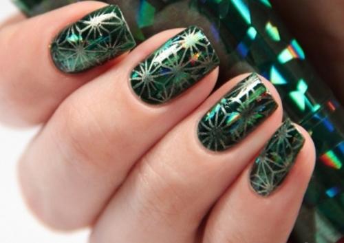 Какой маникюр подойдет под бардовое платье. Маникюр к бордовому платью 14 Какой маникюр подойдет под бардовое платье. Маникюр к бордовому платью 14