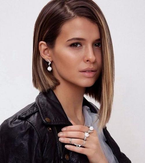 Как подстричь длинные волосы 2019. Модные стрижки 2019 на короткие волосы – каре и его виды