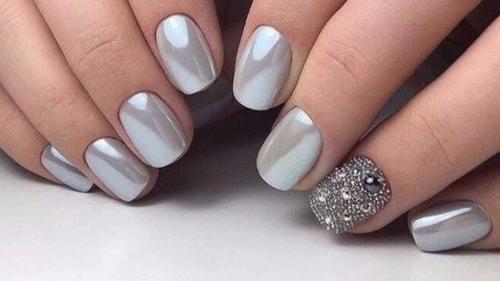 Какой маникюр подойдет под бардовое платье. Маникюр к бордовому платью