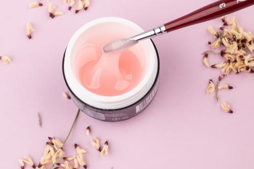 Можно ли нарастить ногти гель-лаком. Как нарастить ногти гелем?