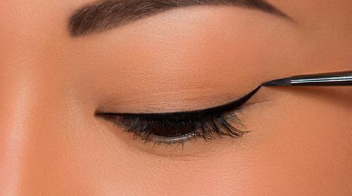 Как сделать макияж глаз. Макияж глаз пошагово с фото для начинающих