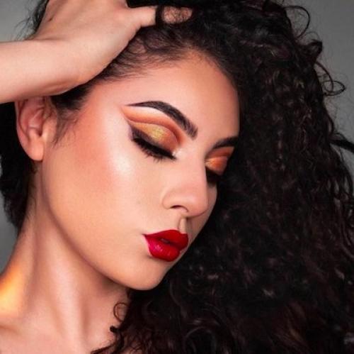 Для чего хайлайтер в макияже. Что такое хайлайтер и для чего он нужен?