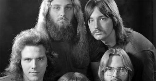 Стрижки 70-х годов мужские. Мужские стрижки 70х годов: мода — такая мода