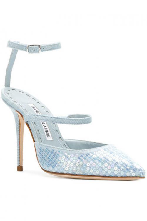 С чем можно носить голубые босоножки. Трендовые сочетание