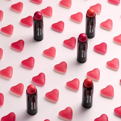 Румяна янтарного оттенка. Белоснежкам посвящается: какие румяна подойдут для светлой кожи?