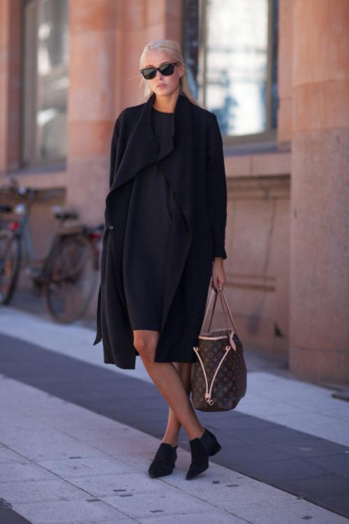 Черное пальто с чем носить зимой. С чем носить чёрное пальто женщинам