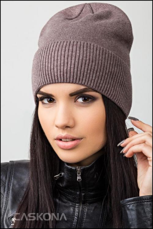 Бордовая шапка с чем носить. Как подобрать шапку, зная тип своего лица