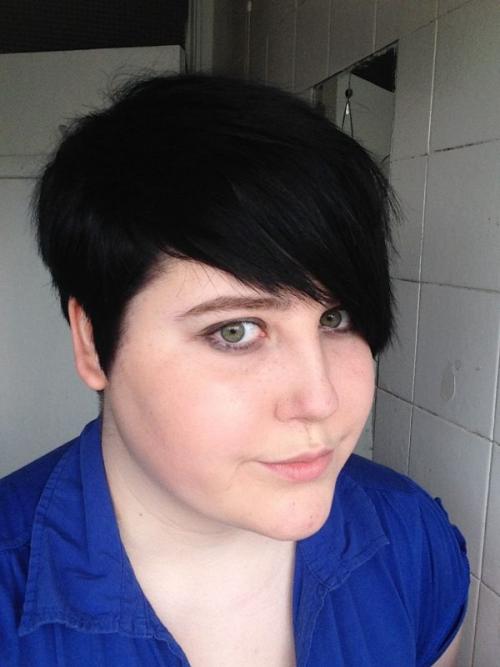 Стрижки для полных женщин 30 лет. Короткие стрижки для полных дам