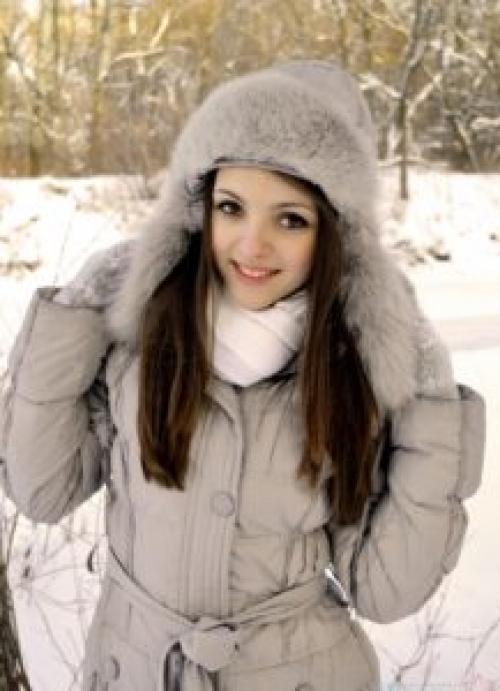 Какую шапку носить с розовой курткой. Общие правила, как выбрать шапку под пуховик для женщин