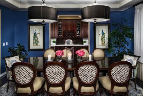 Синий цвет в интерьере