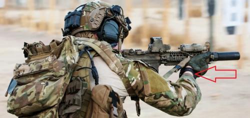 Часы на внутренней стороне запястья. ЧТО ОЗНАЧАЕТ НОШЕНИЕ ЧАСОВ НА ВНУТРЕННЕЙ СТОРОНЕ ЗАПЯСТЬЯ?