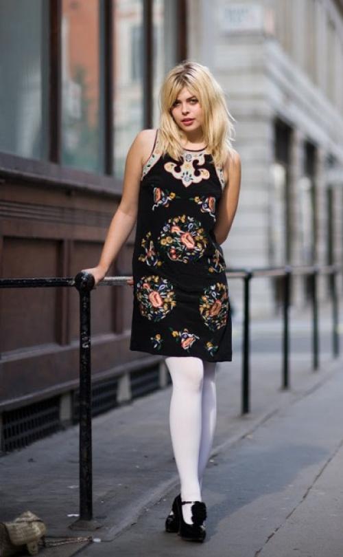 Как украсить черное платье платком. Идеи декорирования черного платья