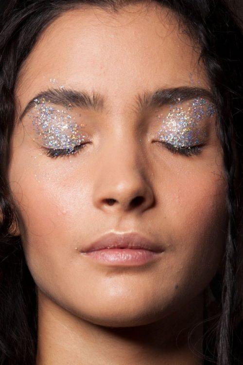 Макияж для брюнеток новогодний. #Новогодний макияж 2019: актуальные тренды