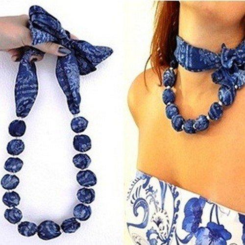 Украшение своими руками для шапки. Как украсить вязаную шапку своими руками с крупными стразами 04