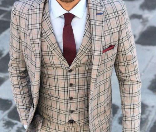 Мужские костюмы, какие в моде. Главные тренды сезона 2019 в фасонах мужских костюмов