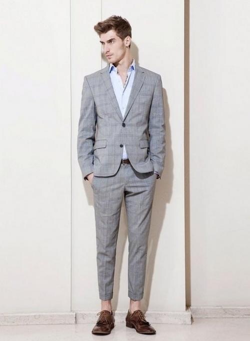 Смокинг для девушек на выпускной. Модные тенденции