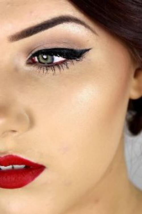 Макияж черный с красным. 