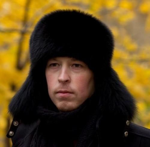 Какие шапки подходят для овального лица мужчинам. Как выбрать шапки по форме лица мужчине