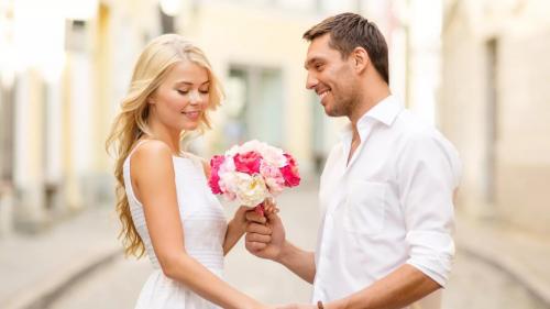 Как одеться на первое свидание девушке. Как одеться девушке на первое свидание