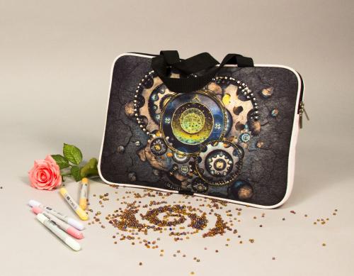 Как украсить черную сумку своими руками. Украшения старой кожаной сумки