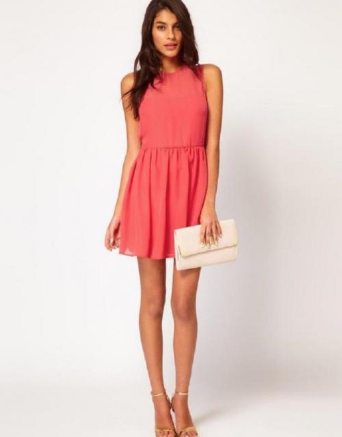 Бижутерия к коралловому платью. О том, какие украшения подойдут к коралловому платью, фото