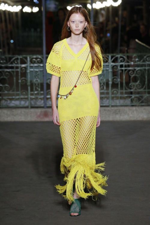 Модные фирмы одежды в 2019. Тренд №5 - Модная сетка