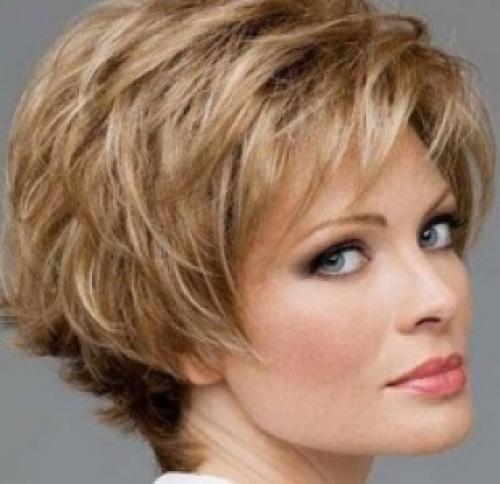 Короткие стрижки женские. Каскад на короткие женские волосы