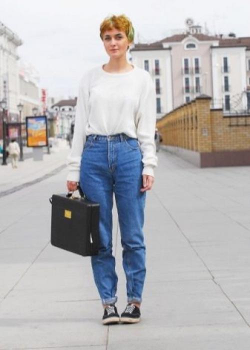 Чем джинсы бойфренды отличаются от бананов. Чем отличается крой джинсов мом и бойфрендов 04