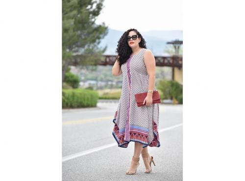 Осенний лук для полной девушки. Модные цвета и принты одежды для полных женщин осень зима 2019 2020 16 Осенний лук для полной девушки. Модные цвета и принты одежды для полных женщин осень зима 2019 2020 16