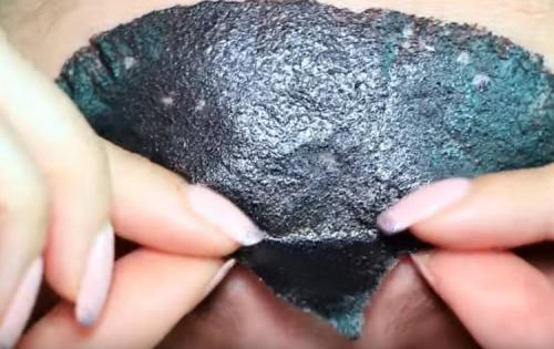 Маска от черных точек с желатином без угля. Маска от черных точек с желатином и активированным углем: рецепты