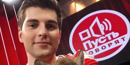 Дмитрий Борисов ориентация. После того, как Андрей Малахов ушел из программы «Пусть говорят», бразды правления в свои руки взял Дмитрий Борисов. И что теперь эта программа по-своему интересна зрителям. 03 Дмитрий Борисов ориентация. После того, как Андрей Малахов ушел из программы «Пусть говорят», бразды правления в свои руки взял Дмитрий Борисов. И что теперь эта программа по-своему интересна зрителям. 03