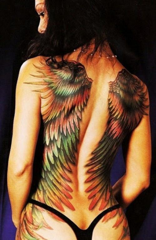 Тату на пояснице крылья. Татуировка крылья
