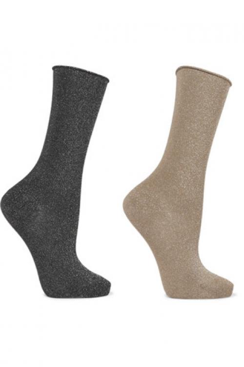 Босоножки с носками 2019. Самое необычное сочетание